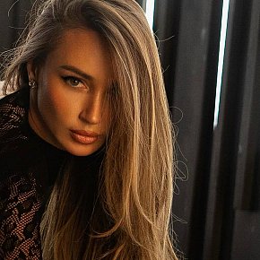 Julianna Großer Hintern escort in Hong Kong