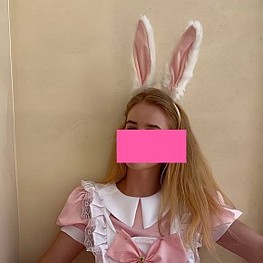 Katerina Super-forte Di Seno escort in Manama