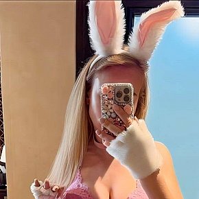 Katerina Super-forte Di Seno escort in Manama
