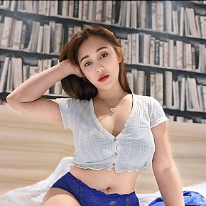 Sweet-Booty-Girl escort in Manila offers Girlfriend Experience (GFE) services