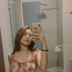 Thai-Mina escort in Kuala Lumpur offers Masaje sensual de cuerpo completo
 services
