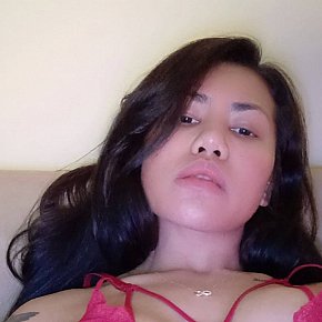 Thai-Mina escort in Kuala Lumpur offers Masaje sensual de cuerpo completo
 services