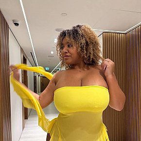 Fetish_Queen BBW escort in Doha offers Embrasser avec la langue services