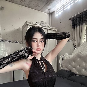 Alice escort in  offers In den Mund spritzen services