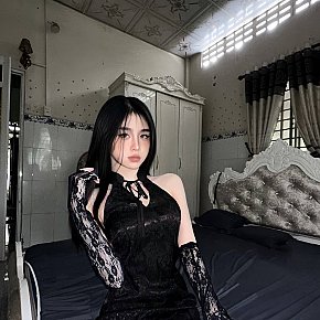 Alice escort in  offers In den Mund spritzen services
