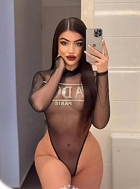 Rike Naturală escort in Munich offers Handjob services