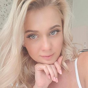 Ariana Modèle/Ex-modèle escort in  offers Experience 
