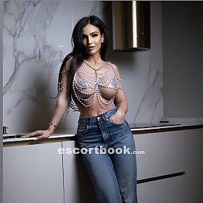 Kataleya escort in London offers Masaj erotic services
