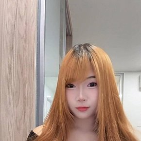 Rinda escort in Bangkok offers Experiência com garotas (GFE) services
