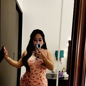 Hanadi escort in 