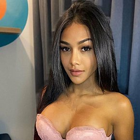 Rose Completamente Natural escort in Hamburg offers Sexo em diferentes posições services