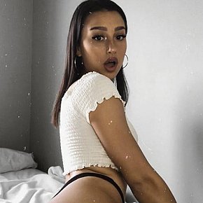 Olha Fitness Girl
 escort in Hamburg offers Erotic massage services