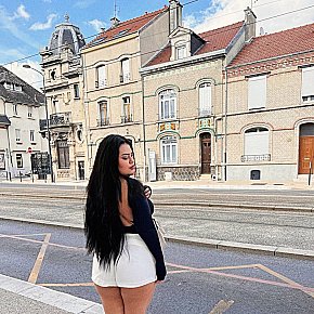 Safirachaud Super-culo escort in Nice offers Massaggio intimo services