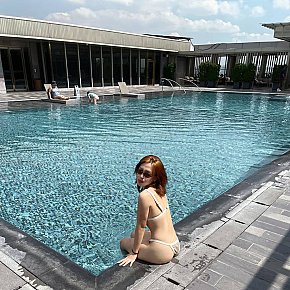 Prettycine Fitness Girl
 escort in Manila offers Intimate massage services