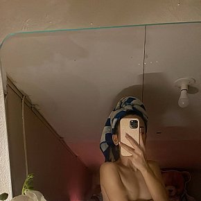 Prettycine Vip Escort escort in Manila offers Oral fără Prezervativ services