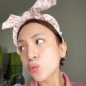 Prettycine Vip Escort escort in Manila offers Sexo em diferentes posições services