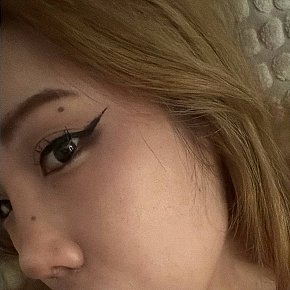 Monica escort in Jeddah offers Deep Throat services