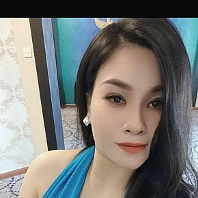Angela escort in Juffair