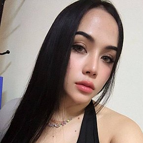 Melon escort in Muscat