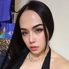 Melon escort in Muscat