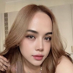 Melon escort in Muscat