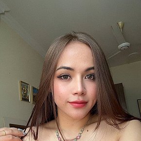 Melon escort in Muscat