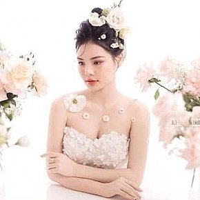 Jennie escort in Dubai offers Sesso Anale services