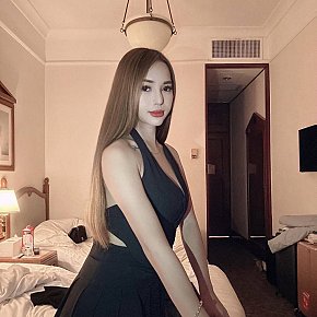 Kawaii-Angela Piccolina escort in Hong Kong
