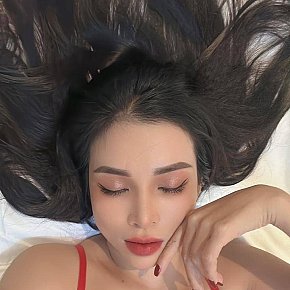 Jenny escort in 