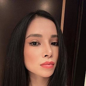 Jenny escort in 