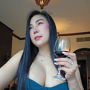 Sindy escort in Dubai offers Sexe anal services