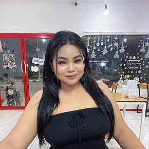 Ninew escort in Pattaya offers Rimming (passivo) services