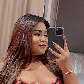 Ninew escort in Pattaya offers Rimming (passivo) services