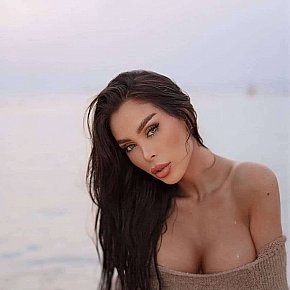 Bianca Vip Escort escort in Dubai offers Experiencia de Novia (GFE)
 services