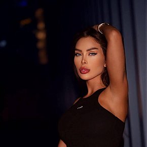 Bianca Vip Escort escort in Dubai offers Experiencia de Novia (GFE)
 services