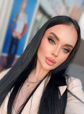 Marry Vip Escort escort in Dubai offers Experience 