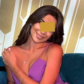 NIKI Model/Fost Model escort in Wien offers Masaj erotic services