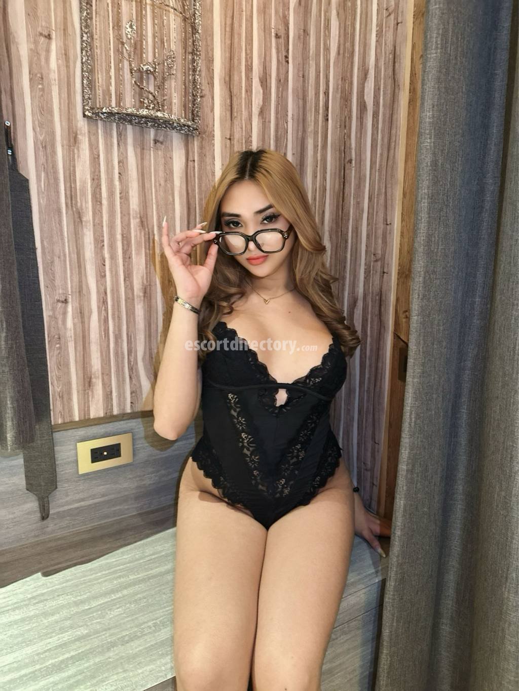 Hot girl in Makati offers Girlfriend Experience(GFE)