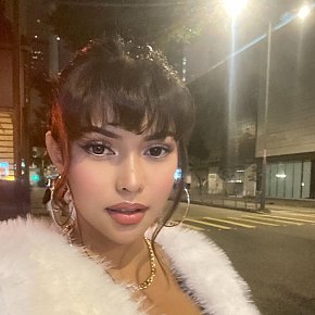 Klier escort in Hong Kong offers Massaggio erotico services