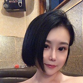 Lisa escort in Tokyo