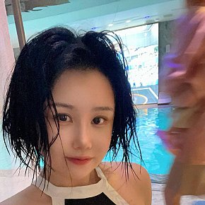 Lisa escort in Tokyo