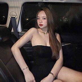 Soda escort in Singapore City offers Anal Sex services