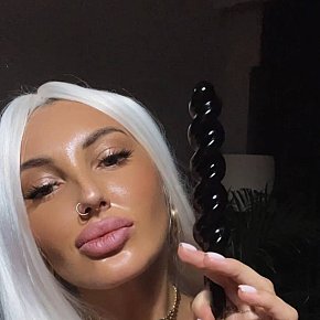 Amira Deportista escort in Abu Dhabi offers Dominante (suave)
 services