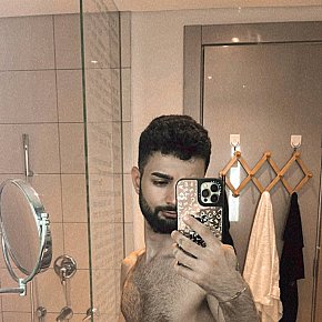 Satir Vip Escort escort in Batumi offers Handjob services