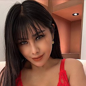 Nora Superbunduda escort in Dubai offers Sexo anal services