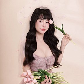 Ms-Danmy Naturală escort in Abu Dhabi offers Masaj Senzual Integral services