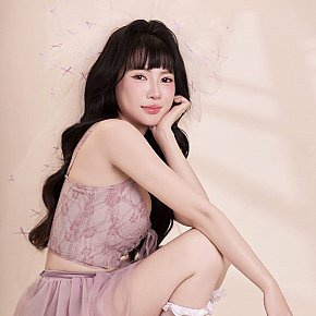 Ms-Danmy Naturală escort in Abu Dhabi offers Masaj Senzual Integral services
