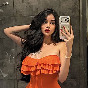 Luna performs Sesso Anale, escort in Bangkok