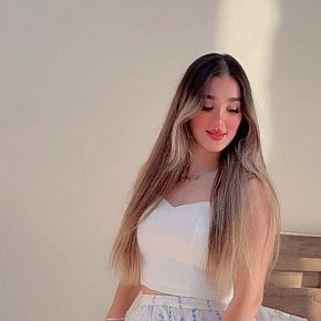 Amal escort in Muscat offers Ganzkörpermassage services