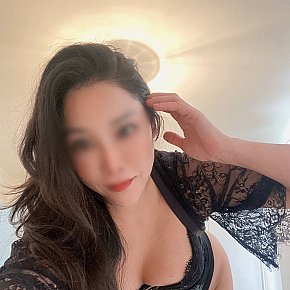 Shelley escort in Sydney offers Erotic massage services